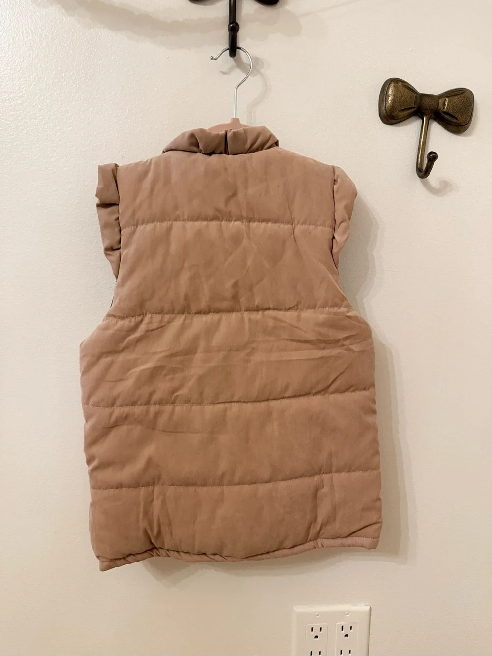 Kids Puffer Vest in light pink - Cozy Layering Piece